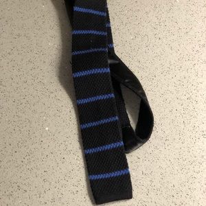 Tommy Hilfiger knit tie